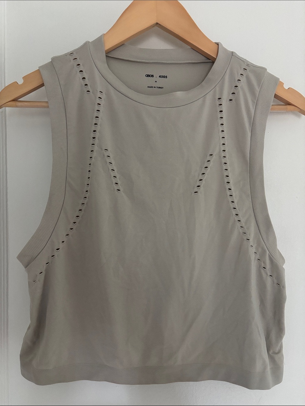 ASOS 4505 Light Gray Eyelet Muscle Athletic Tank